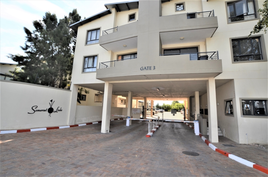 2 Bedroom Property for Sale in Somerset West Western Cape